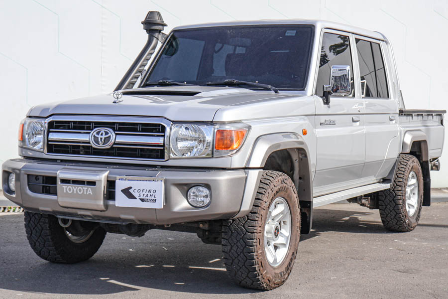 TOYOTA LAND CRUISER 4X4 2024 - 4232